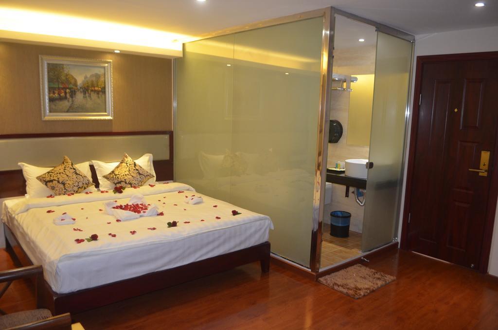 Good Luck Hotel Янгон Экстерьер фото